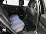 Peugeot e-2008 EV Allure Pack 50 kWh 136pk Automaat | Navigatie | Adaptieve Cruise Control | LED | Climate Control | Camera | 17"LMV | Stoelverwarming | Keyless Entry/Start |