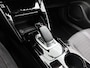 Peugeot e-2008 EV Allure Pack 50 kWh 136pk Automaat | Navigatie | Adaptieve Cruise Control | LED | Climate Control | Camera | 17"LMV | Stoelverwarming | Keyless Entry/Start |