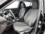 Peugeot e-2008 EV Allure Pack 50 kWh 136pk Automaat | Navigatie | Adaptieve Cruise Control | LED | Climate Control | Camera | 17"LMV | Stoelverwarming | Keyless Entry/Start |