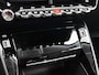 Peugeot e-2008 EV Allure Pack 50 kWh 136pk Automaat | Navigatie | Adaptieve Cruise Control | LED | Climate Control | Camera | 17"LMV | Stoelverwarming | Keyless Entry/Start |