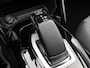 Peugeot e-2008 EV Allure Pack 50 kWh 136pk Automaat | Navigatie | Adaptieve Cruise Control | LED | Climate Control | Camera | 17"LMV | Stoelverwarming | Keyless Entry/Start |