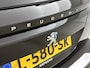 Peugeot e-2008 EV Allure Pack 50 kWh 136pk Automaat | Navigatie | Adaptieve Cruise Control | LED | Climate Control | Camera | 17"LMV | Stoelverwarming | Keyless Entry/Start |