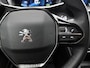 Peugeot e-2008 EV Allure Pack 50 kWh 136pk Automaat | Navigatie | Adaptieve Cruise Control | LED | Climate Control | Camera | 17"LMV | Stoelverwarming | Keyless Entry/Start |