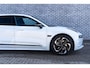 Zeekr 001 RWD Long Range 100 kWh | V2L | 22kW Lader | Warmtepomp | 360 Graden Camera | Head-up Display | Elektrische Achterklep | Keyless Entry | Panoramadak | Elektrisch Verstelbare Voorstoelen | Stoelverwarming voor en achter