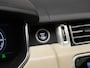 Land Rover Range Rover 2.0 P400e Vogue (PANORAMADAK,APPLE CARPLAY,NAVI,MEDERIAN,MEMORY STOELEN,LEDER,STOELVERWARMING,GETINT)