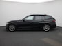 BMW 3-Serie Touring 330e | STOELVERWARMING | NAVIGATIE | ELEKTRISCHE ACHTERKLEP | LEDEREN BEKLEDING | APPLE CAPRLAY |