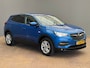 Opel Grandland X 1.2 Turbo Online Edition All Season Banden | Stoelverwarming | Carplay | Climate Control | Cruise | 17" Lichtmetaal | Parkeersensoren | Airco | All Season Banden | Apple Carplay/Android Auto|telefoonintegratie premium