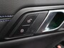 BMW 3-Serie Touring 320i | M-Pakket | Panoramadak | Trekhaak Ele.wegklapbaar | Apple CarPlay/Android Auto | Curved Display | Stuur/Stoelverwarming | Interieur Verlichting | Sportstoelen | Camera | DAB | Ele. kofferdeksel |