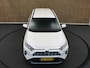 Toyota RAV4 2.0 VVT-iE First Edition - ORIGINEEL NEDERLANDSE AUTO - VASTE TREKHAAK - TREKGEWICHT 1500 KG -NAVIGATIE - ELEKTRISCHE ACHTERKLEP - PARKEERSENSOREN VOOR/ ACHTER - DODEHOEK DETECTIE - CONTINENTAL 4 SEIZOENENBANDEN - PARELMOER LAK - KEYLESS ENTRY/ START - 18 INCH LICHT METALEN VELGEN - CLIMATE CONTROL