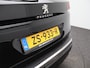 Peugeot 3008 1.6 PureTech Blue Lease Premium Elektrisch Verstelbare Stoelen | Camera | Elektrische Kofferklep | Parkeersensoren Voor en Achter | Adaptieve Cruise Control | Keyless