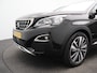 Peugeot 3008 1.6 PureTech Blue Lease Premium Elektrisch Verstelbare Stoelen | Camera | Elektrische Kofferklep | Parkeersensoren Voor en Achter | Adaptieve Cruise Control | Keyless