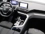 Peugeot 3008 1.6 PureTech Blue Lease Premium Elektrisch Verstelbare Stoelen | Camera | Elektrische Kofferklep | Parkeersensoren Voor en Achter | Adaptieve Cruise Control | Keyless