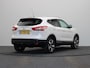 Nissan Qashqai 1.6 Tekna | Climate control | Panoramadak | Rondomzicht camera | Trekhaak | Stoelverwarming | Half leder | Lichtmetalen velgen |