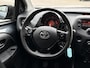 Toyota Aygo 1.0 VVT-i x-fun | NAP | 1E eigenaar | 100% dlr onderhouden | Airco | BT-Telefoonfunctie |