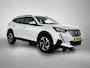 Peugeot 2008 1.2 Allure 100pk | Navigatie | Climate Control | Cruise Control | 17"LMV | LED | Camera | Apple Carplay/Android Auto |