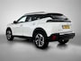 Peugeot 2008 1.2 Allure 100pk | Navigatie | Climate Control | Cruise Control | 17"LMV | LED | Camera | Apple Carplay/Android Auto |