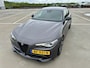 Alfa Romeo Giulia 2.0T Super Veloce Tuning 310PK | Full Carbon | Leer | Appel-Android | 19" Breedset || Schakelflippers | Xenon |