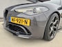 Alfa Romeo Giulia 2.0T Super Veloce Tuning 310PK | Full Carbon | Leer | Appel-Android | 19" Breedset || Schakelflippers | Xenon |