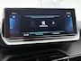 Peugeot e-208 EV Allure Pack 50 kWh 136pk Automaat | Navigatie | Climate Control | Cruise Control | LED | 16"LMV | Parkeersensoren | Apple Carplay/Android Auto |