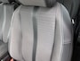 Peugeot e-208 EV Allure Pack 50 kWh 136pk Automaat | Navigatie | Climate Control | Cruise Control | LED | 16"LMV | Parkeersensoren | Apple Carplay/Android Auto |