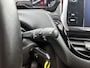 Peugeot 2008 SUV Signature 110pk | Lage kilometerstand! | Navigatie | Airco | Cruise Control | Parkeersensoren | DAB+ radio | Apple Carplay / Android Auto | Bluetooth | Regensensor | Automatisch dimlicht | Elektrisch inklapbare spiegels | Donker getint glas | Dealeronderhouden |