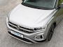 Volkswagen T-Roc 1.0 TSI Style // navigatie // pdc // stoelverwarming