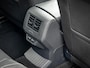 Volkswagen T-Roc 1.0 TSI Style // navigatie // pdc // stoelverwarming