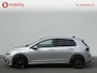 Volkswagen Golf 1.5 TSI Highline Trekhaak Achteruitrijcamera | Stoel/Stuurverwarming | Navigatie | DAB Audio | Apple CarPlay