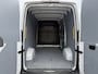 Volkswagen Crafter 2.0 TDI 140PK Nieuw Model! L3H3 Virtual Cockpit Climate Control Camera Parkeersensoren voor achter