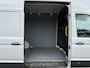 Volkswagen Crafter 2.0 TDI 140PK Nieuw Model! L3H3 Virtual Cockpit Climate Control Camera Parkeersensoren voor achter