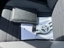 Toyota Auris 1.8 Hybrid Dynamic / Panoramadak / Cruise Control / Electronic Climate Control / Navigatie / Bluetooth / Lichtmetalen Velgen 16" / Achteruitrij Camera /