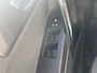 Toyota Auris 1.8 Hybrid Dynamic / Panoramadak / Cruise Control / Electronic Climate Control / Navigatie / Bluetooth / Lichtmetalen Velgen 16" / Achteruitrij Camera /