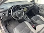 Toyota Auris 1.8 Hybrid Dynamic / Panoramadak / Cruise Control / Electronic Climate Control / Navigatie / Bluetooth / Lichtmetalen Velgen 16" / Achteruitrij Camera /