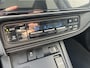 Toyota Auris 1.8 Hybrid Dynamic / Panoramadak / Cruise Control / Electronic Climate Control / Navigatie / Bluetooth / Lichtmetalen Velgen 16" / Achteruitrij Camera /