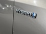 Toyota Auris 1.8 Hybrid Dynamic / Panoramadak / Cruise Control / Electronic Climate Control / Navigatie / Bluetooth / Lichtmetalen Velgen 16" / Achteruitrij Camera /