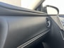 Toyota Auris 1.8 Hybrid Dynamic / Panoramadak / Cruise Control / Electronic Climate Control / Navigatie / Bluetooth / Lichtmetalen Velgen 16" / Achteruitrij Camera /
