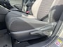 Toyota Auris 1.8 Hybrid Dynamic / Panoramadak / Cruise Control / Electronic Climate Control / Navigatie / Bluetooth / Lichtmetalen Velgen 16" / Achteruitrij Camera /