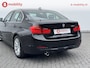 BMW 3-Serie 320i Upgrade Edition Automaat | Navigatie | Cruise Control | PDC