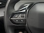 Peugeot 2008 1.2 PureTech Active Pack | Trekhaak | Navigatie | Climate Control | Cruise Control | Navigatie | Lichtmetalen velgen met Allseason banden | DAB | Apple Carplay/Android Auto |