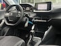 Peugeot 2008 1.2 PureTech Active Pack | Trekhaak | Navigatie | Climate Control | Cruise Control | Navigatie | Lichtmetalen velgen met Allseason banden | DAB | Apple Carplay/Android Auto |