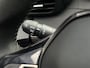 Peugeot 2008 1.2 PureTech Active Pack | Trekhaak | Navigatie | Climate Control | Cruise Control | Navigatie | Lichtmetalen velgen met Allseason banden | DAB | Apple Carplay/Android Auto |