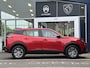 Peugeot 2008 1.2 PureTech Active Pack | Trekhaak | Navigatie | Climate Control | Cruise Control | Navigatie | Lichtmetalen velgen met Allseason banden | DAB | Apple Carplay/Android Auto |