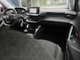 Peugeot 2008 1.2 PureTech Active Pack | Trekhaak | Navigatie | Climate Control | Cruise Control | Navigatie | Lichtmetalen velgen met Allseason banden | DAB | Apple Carplay/Android Auto |