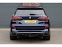 BMW X5 xDrive45e M-Sport High Executive | Luchtvering | M-Sportstoelen | Stoelventilatie | Memory | Sky Lounge | HUD | Harman/Kardon | Trekhaak | ACC | Surround Camera | Sfeerverlichting |