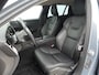 Volvo V60 2.0 B3 Momentum Business | TREKHAAK | ADAPTIVE CRUISE | STUUR+STOELVERWARMING | CAMERA | PARKEERSENSOREN V+A | NAVI | APPLE CARPLAY / ANDRIOD AUTO | LMV 17" | LEDER |
