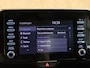 Toyota Yaris 1.5 Hybrid Active - ORIGINEEL NEDERLANDSE AUTO - AFKOMSTIG VAN 1E EIGENAAR - LICHT EN REGENSENSOR - CLIMATE CONTROL - ARMSTEUN VOOR - APPLE CARPLAY/ ANDROID AUTO - CAMERA - ADAPTIEVE CRUISE CONTROL