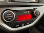 Kia Picanto 1.2 CVVT First Edition Navigatie Cruise Control Parkeersensoren Climate Control Bluetooth Elektrische ramen 14'' Lichtmetalen Velgen