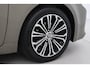 Toyota Corolla 1.8 Hybrid Dynamic | Trekhaak | Apple Carplay / Android Auto | Stoelverwarming | Keyless | Adaptive Cruise | Clima | Camera | 17 inch