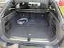 BMW 5-Serie Touring 530e M-Pakket | Harman Kardon | Elektrisch wegklapbare trekhaak | Leder | december 25 | Ned. Auto