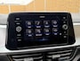 Volkswagen T-Roc 1.0 TSI Life Business Trekhaak | Stoelverwarming | Climate control | Cruise control adaptief | LED verlichting | DAB radioontvangst | Apple CarPlay/Android Auto | Achteruitrijcamera | Parkeersensoren voor en achter